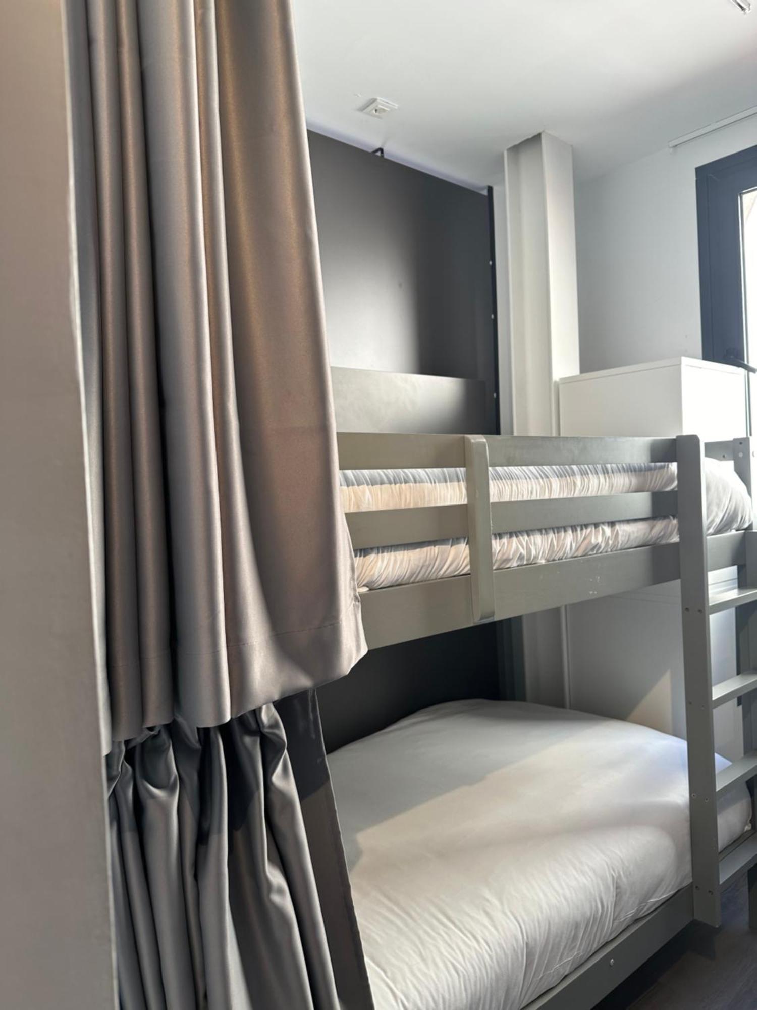 Hostel Alicante A-Cero Living Luaran gambar