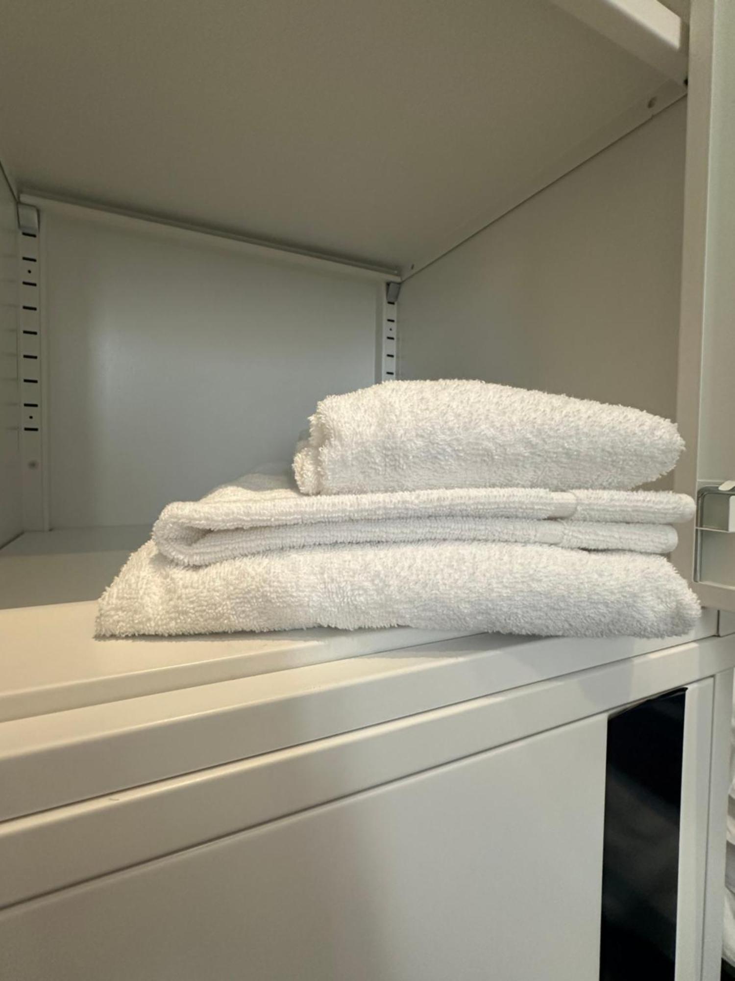 Hostel Alicante A-Cero Living Luaran gambar