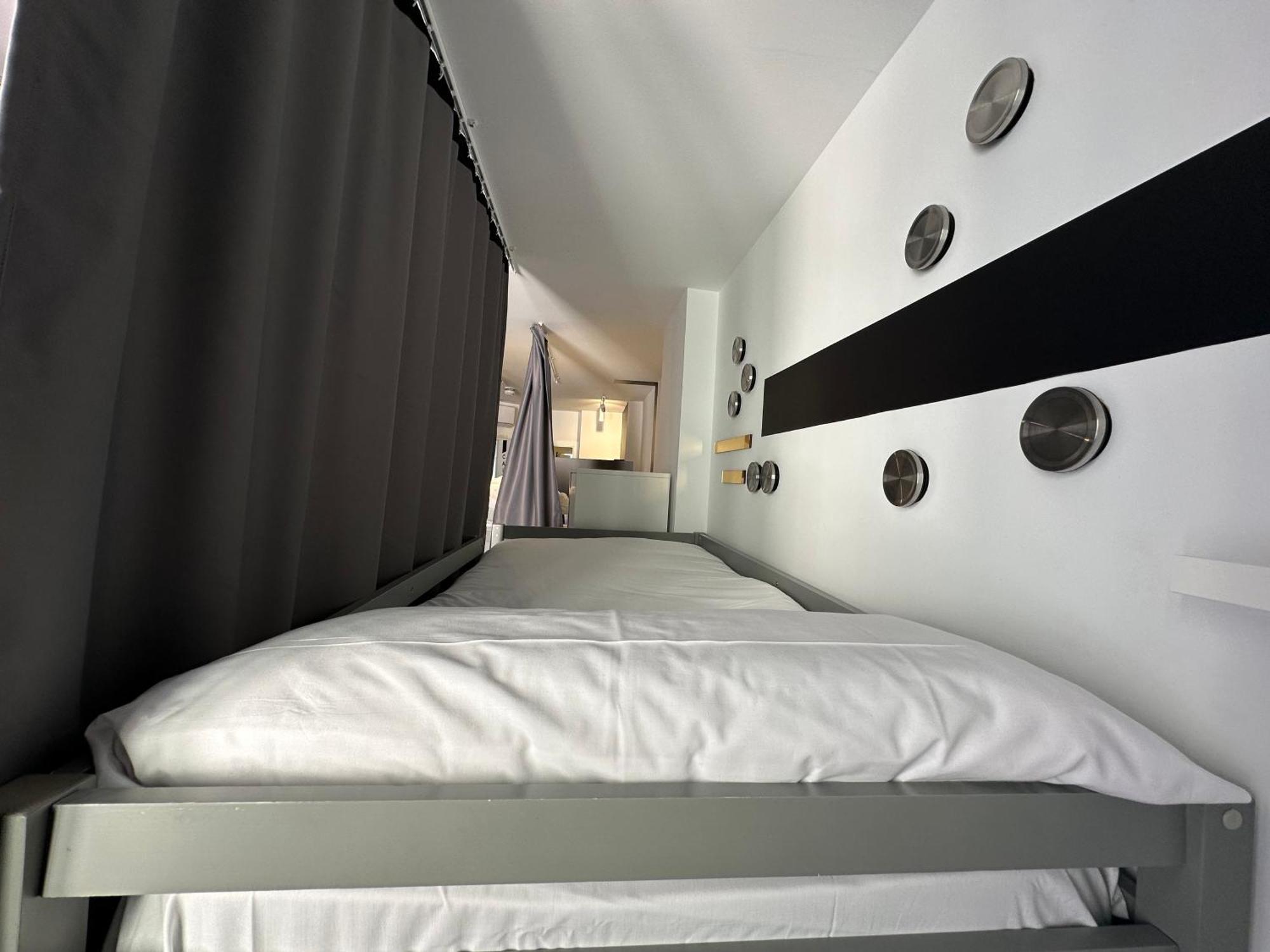 Hostel Alicante A-Cero Living Luaran gambar